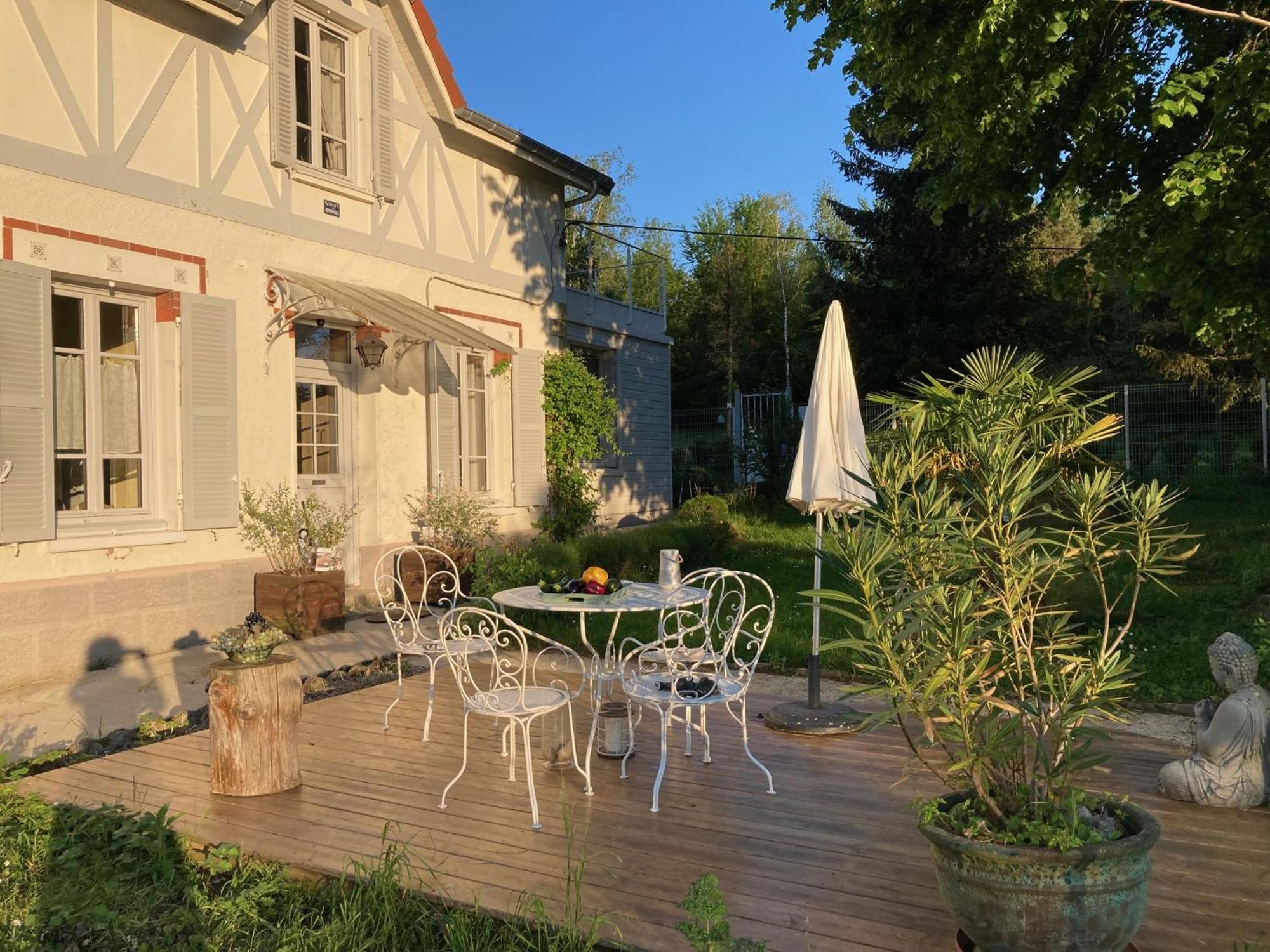 "Aux Chants Des Oiseaux" Domaine De La Renardiere Les Grandes-Loges 외부 사진